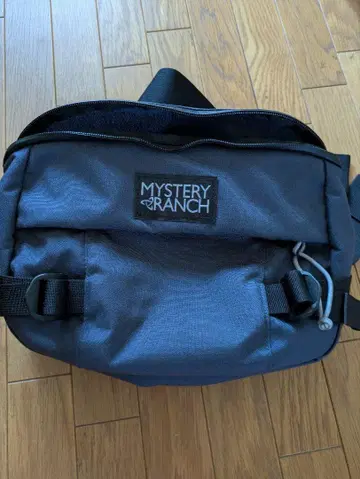 MYSTERY RANCH 숄더백 그레이