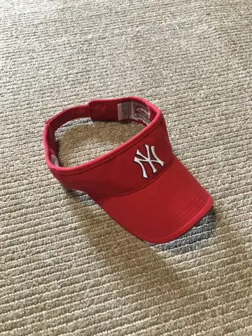 구제 New York Yankees visor