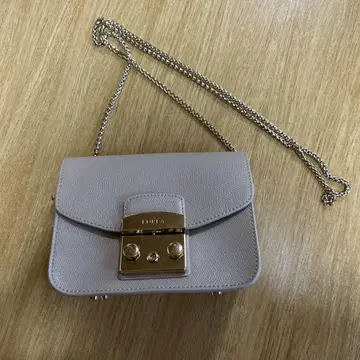 훌라 메트로폴리스