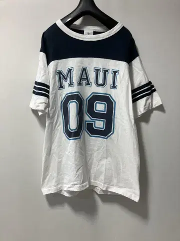 90s 풋볼 티셔츠 MAUI 09 빈티지 싱글 스티치