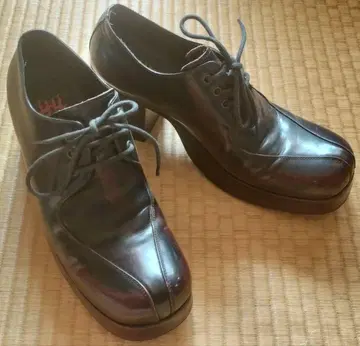 후프디데두 가죽 신발 통굽 레이스업 슈즈 26cm 하이힐