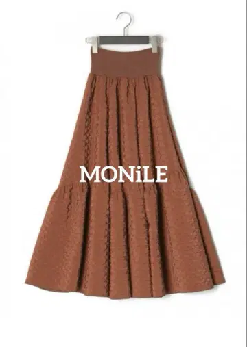 새상품 MONiLE 테라코타 다이아 퀼트 스티치 캉캉 스커트 Free