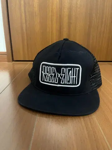REBEL x SIGHT 메쉬 캡 블랙
