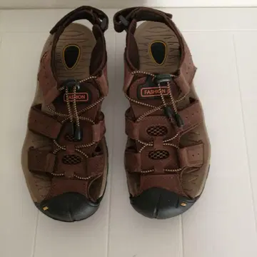 FASHION 아웃도어 샌들 브라운 프리 사이즈