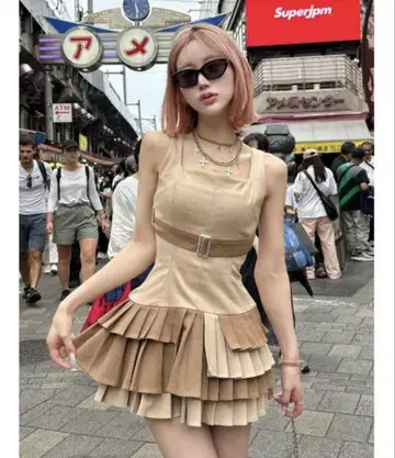 [택 포함 미사용 새상품] Darich 언더 벨트 플리츠 미니 원피스