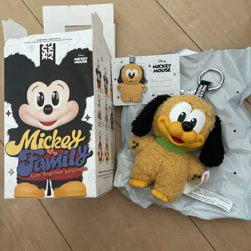 디즈니 POPMART 미키 패밀리 플루토
