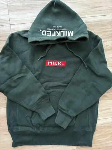 MILKFED 후드티