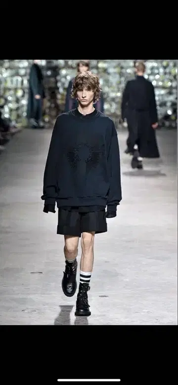 Fries van notten 17ss 오버 사이즈 맨투맨