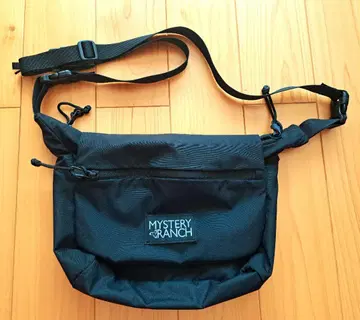 MYSTERY RANCH 블랙 숄더백 스카