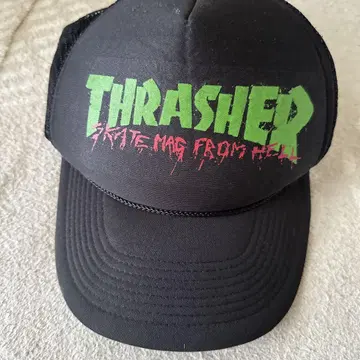 THRASHED 스케이트보드 메쉬 캡