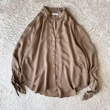 피니 새상품급 PHEENY 텐셀 새틴 리본 셔츠 F 모카
