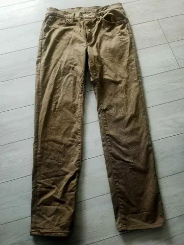 EDWIN 베이지 슬림 핏 치노 팬츠
