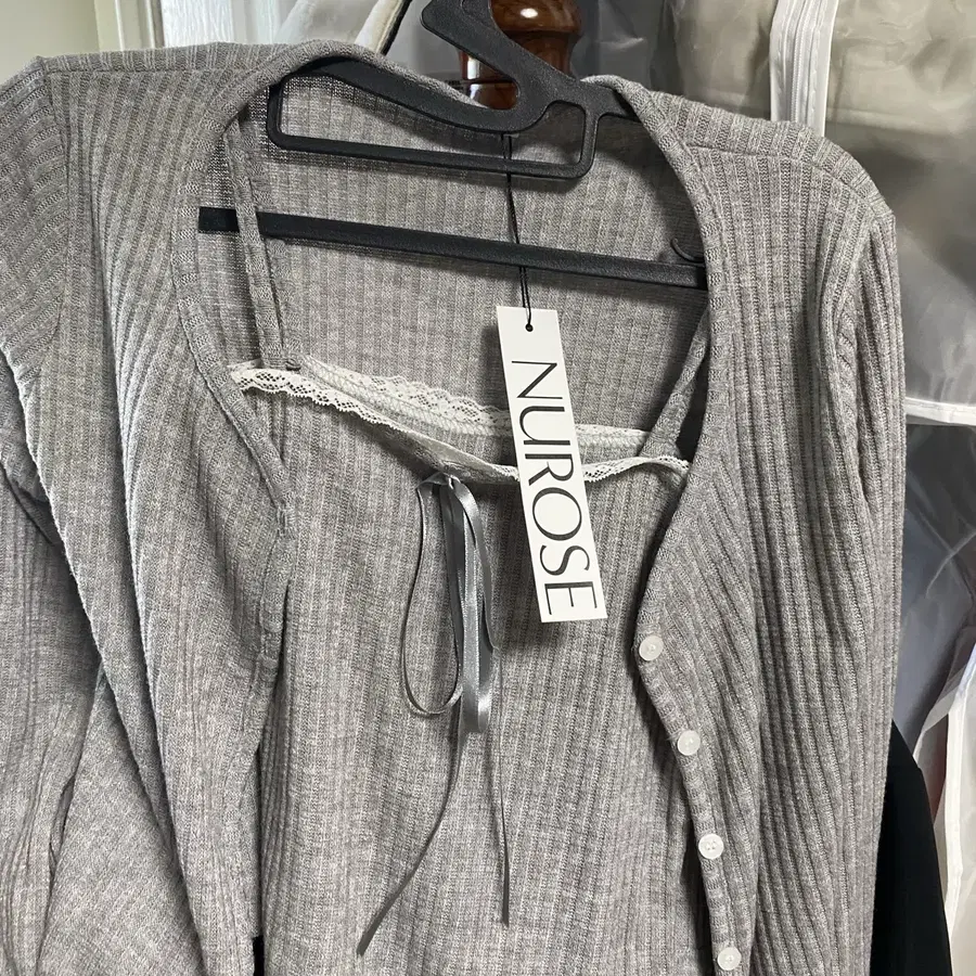 Product Details - 4