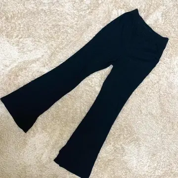 새상품급 Kobe Lettuce 플레어 리브 팬츠 블랙 여성용 F 상당