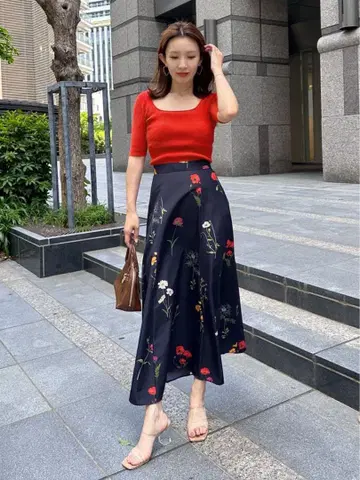 SNIDEL 플레어 프린트 스커트 꽃무늬