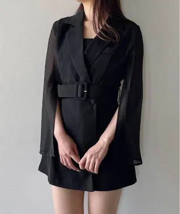 NOMAE 시어 슬리브 테일러드 원피스