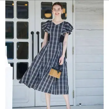 and couture 체크 무늬 허리 리브 프릴 원피스