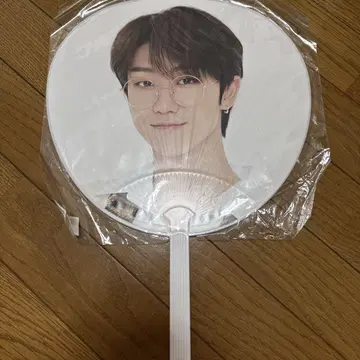 THE8 부채 happy ending 쇼케이스