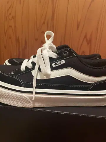 VANS 스니커즈