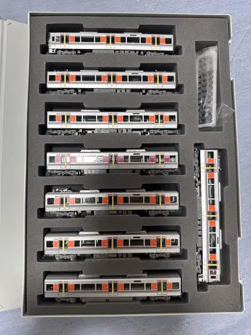 TOMIX JR 323계 N 게이지 기본 + 증결 세트 8량