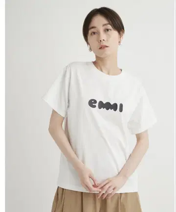 새상품급 emmi 에코 eco UV 컷 emmi 로고 티셔츠 에미