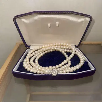 진주 목걸이 케이스 포함