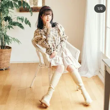 니시키 사키노 Lacus Flower Frill 블라우스 아이보리