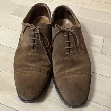CROCKETT & JONES 브라운 스웨이드 신발