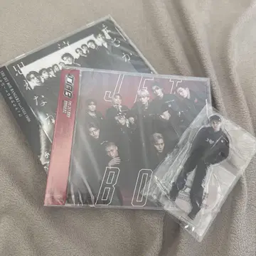 TJBB AERON 에이론 아크릴 스탠드 CD
