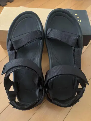 TEVA 샌들 26cm 새상품급