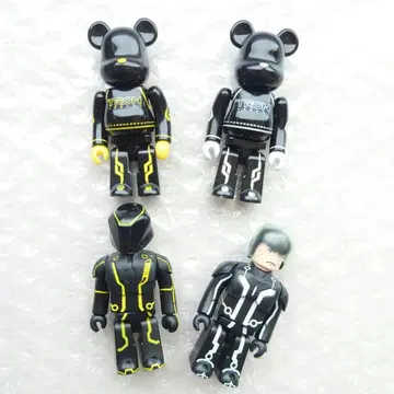 BE@RBRICK KUBRICK 100%