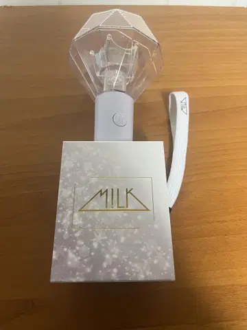 M!LK 응원봉 밀크 크리스탈 스틱 2