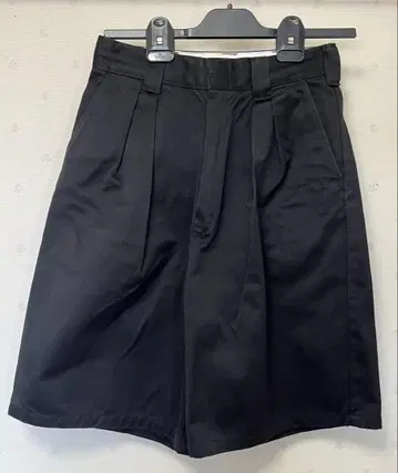 HYKE 치노 하프 팬츠