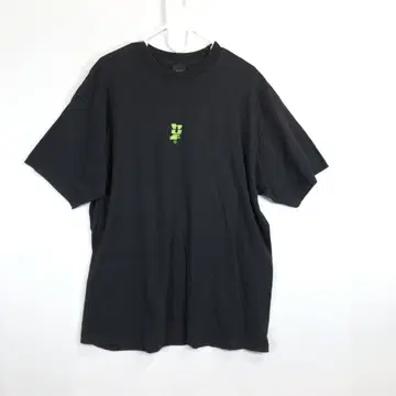 HUF 하프 반팔 코튼 티셔츠 블랙 자수 L 사이즈 코튼 100