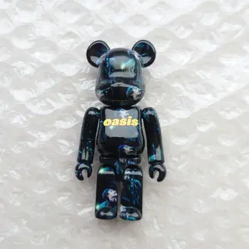BE@RBRICK 100%