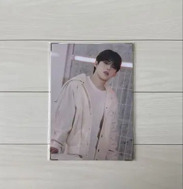 seventeen premium Photo follow scoups