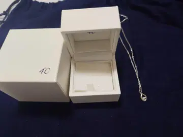 새상품급 4C 눈물형 펜던트 실버 목걸이
