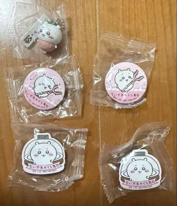 치이카와 쿠라스시 치이카와 피규어 마그넷 시트 치이카와 캔뱃지