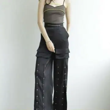 melt the lady pocket slit pants
