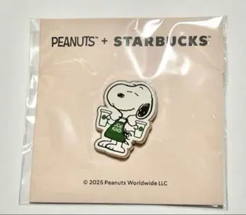 스타벅스 PEANUTS 스누피 콜라보 핀 배지 핑크