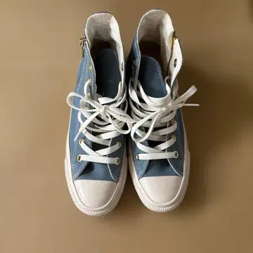 converse 하이컷 슈즈 23.5