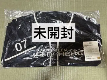 SEVENTEEN [RIGHT HERE JAPAN] 유니폼