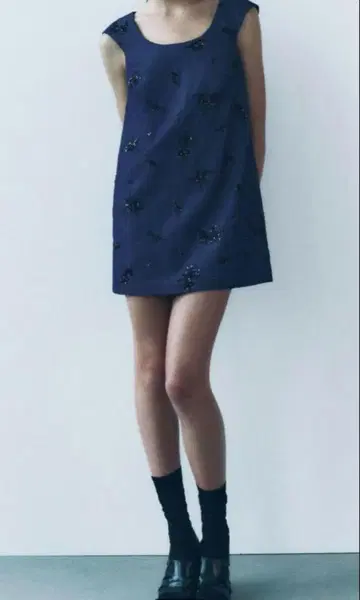 [미사용 새상품 | 택 포함] ZARA 비쥬 데님 원피스