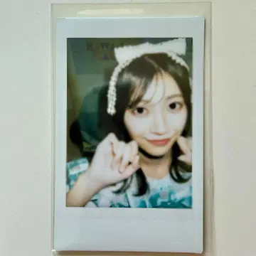 CUTIESTREET 큐스토 이타쿠라 카나 비누방울 의상 폴라로이드