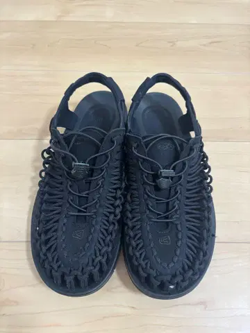 keen 유니크 27cm
