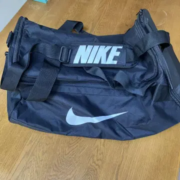 NIKE 블랙 보스턴백 대용량