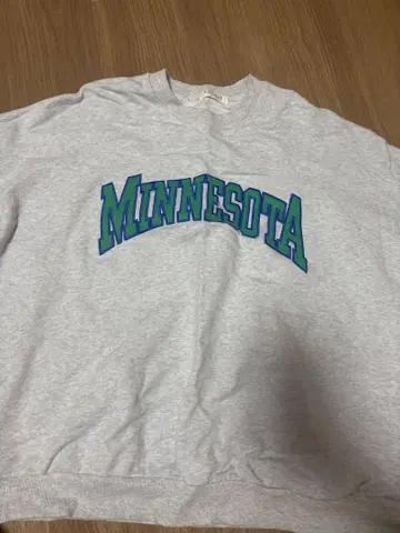 MINNESOTA 트레이닝복