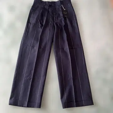 새상품급 HaversackATTIRE 레미 소재 팬츠