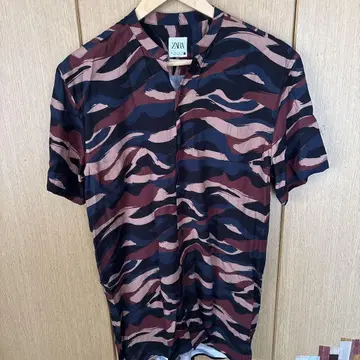 새상품급 ZARA 오픈 셔츠 카모 패턴 S