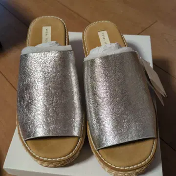 [새상품] 실버 에스파드리유 슬리퍼 샌들